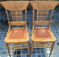 Lot of 2 Antique Carved Wood Chairs