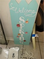 Welcome Spring. Wood and metal sign. 12" x 32"