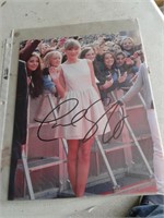 TAYLOR SWIFT AUTOGRAPHED 8 X 10 PHOTO W/ COA