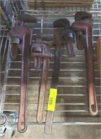 GROUP OF PIPE WRENCHES