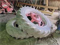 Farmall IH Farm Tractor Wheels & Tires