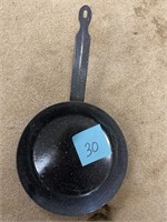 ENAMELWARE PAN