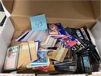 BASEBALL CARD LOT