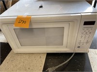 MICROWAVE NOT TESTED
