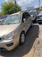 2008 KIA RONDO