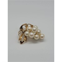 14K Gold And Pearl Brooch