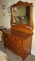 antique oak dresser w/mirror