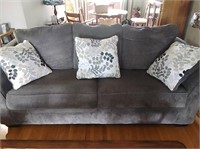 3 Seater Modern Couch, grey