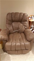 Brown Lazy Boy Style Recliner Chair - U