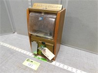 25 Cent Baby Grand gumball dispenser in oak case;