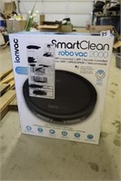 Smart Clean Robo Vac 2000 -New