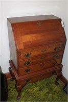 QUEEN ANNE DROP FRONT SECRETARY DESK