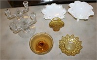 7 PIECES OF GLASSWARE