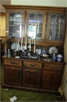 MIDCENTURY STYLE CHINA CABINET