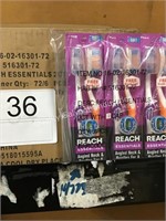 72 REACH TOOTHBRUSHES