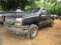 2003 Chevrolet 1500 Ext. Cab LS Step Side Pickup,