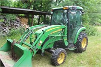 JOHN DEERE 3320 DIESEL TRACTOR