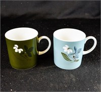 SUSIE COOPER DESIGN WEDGWOOD CUPS Flower Motif