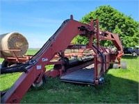 H&S 30 ft hay merger with extra hitch