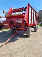 Dion forage wagon on horst 14 ton running gear