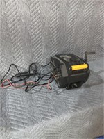 12v winch, condition unknown..8a