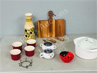 lot- kitchen/ ceramics