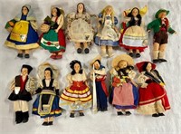 12 Small Italy Dolls