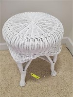 WICKER STOOL