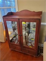 BEVELED GLASS LIGHT CURIO CABINET BY BROYHILL