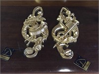 2 Durwood musical theme wall plaques w/ tags