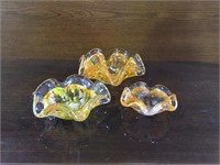 3 pcs vintage glass bowls - 4" to 6 "