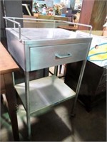 STAINLESS STAND ON WHEELS W/DRAWER 16 X 20 TOP
