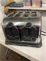 GE 4 slice toaster