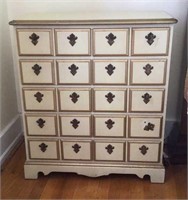 Small chest of drawers manufactured by Crawford