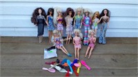 Barbies by Mattel - x11 with brushes- E