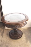 Glass top round top end table 25" Tall x 26.5 Diam