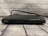 New Sony HDMI CD/DVD Player w/Power Cord