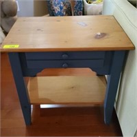 PAINTED WOOD SIDE TABLE