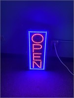 New open and closed LED sign