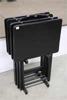 FOUR WOODEN TV TRAYS WITH HOLDER
