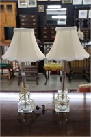 2 TABLE LAMPS - 21"