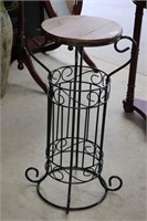 WIRE PLANT STAND WITH WOOD TOP 28"