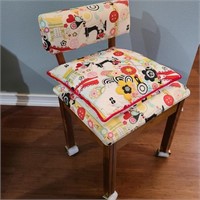 Chic Sewing Chair on Casters
