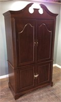 HEKMAN FURNITURE 4 DOOR ARMOIRE