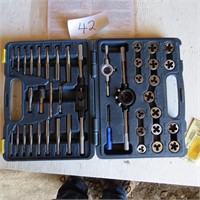 Mastercraft Tap and Die Set