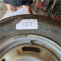 Motomaster All Season Tire 205/75 R15 on Rim