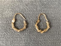 Pair 10K Gold Hoop w Rope Twist Earrings