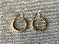 Pair 10K Gold Hoop Earrings