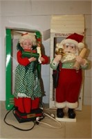 Mr & Mrs Santa Claus Animated Figures