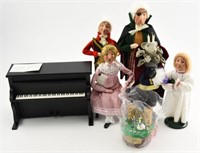 Lot #1539 - (5) Byers Carolers dolls and
